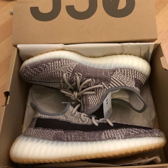 yeezy 350 v2 size 11